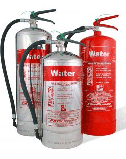 Procedure for using a water fire extinguisher