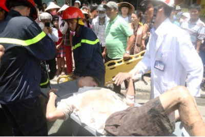 Nearly an hour to rescue a young man stuck in a sewer