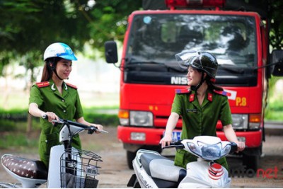 A working day of female fire protection police