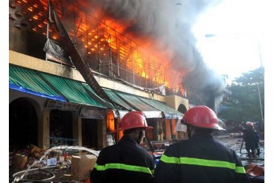 Rules of escape in a fire with a lot of smoke