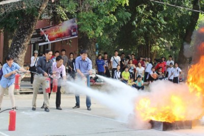 Công tác cứu người trong phòng cháy, chữa cháy