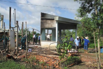 Sóc Trăng cháy lớn thiêu rụi 2 căn nhà